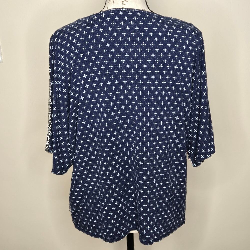 CHICOS Multicolor Patchwork Patterned Womens Shor… - image 3